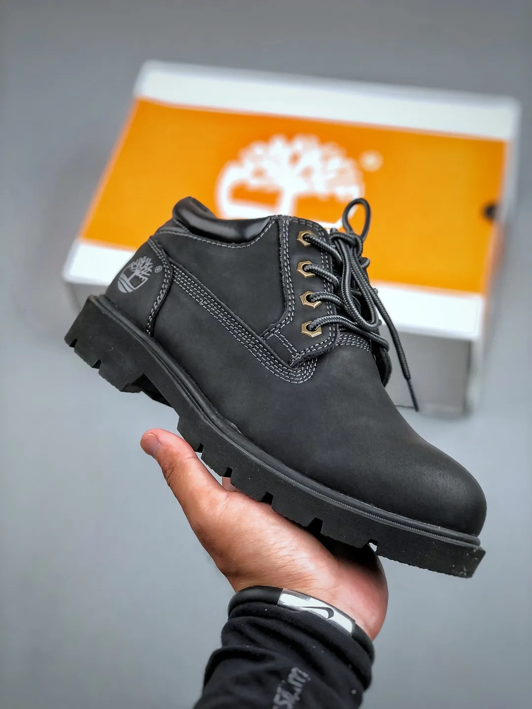 Local pick-up💰480 supports store release. New goods🚀#Timberland Timberland/Timberland classic model 25ss new low-cut classic re-engineered brand new upgrade Guangdong factory quality original box original packaging The fabric is made of Italian 🇮🇹 frosted cowhide with anti-odor and anti-corrosion genuine leather latex insoles to give you a perfect wearing experience. High-quality and durable, a must-have for sportsmen. Specialized in treating those who are not handsome. High quality and first-class feel. Exclusive supply. Size: 39-44 (one size larger)